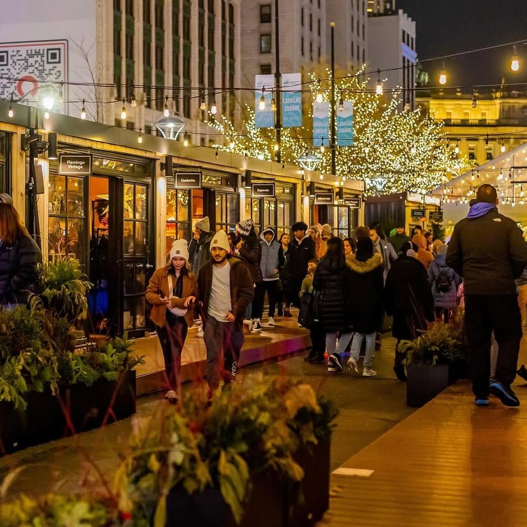 Holiday Market 1