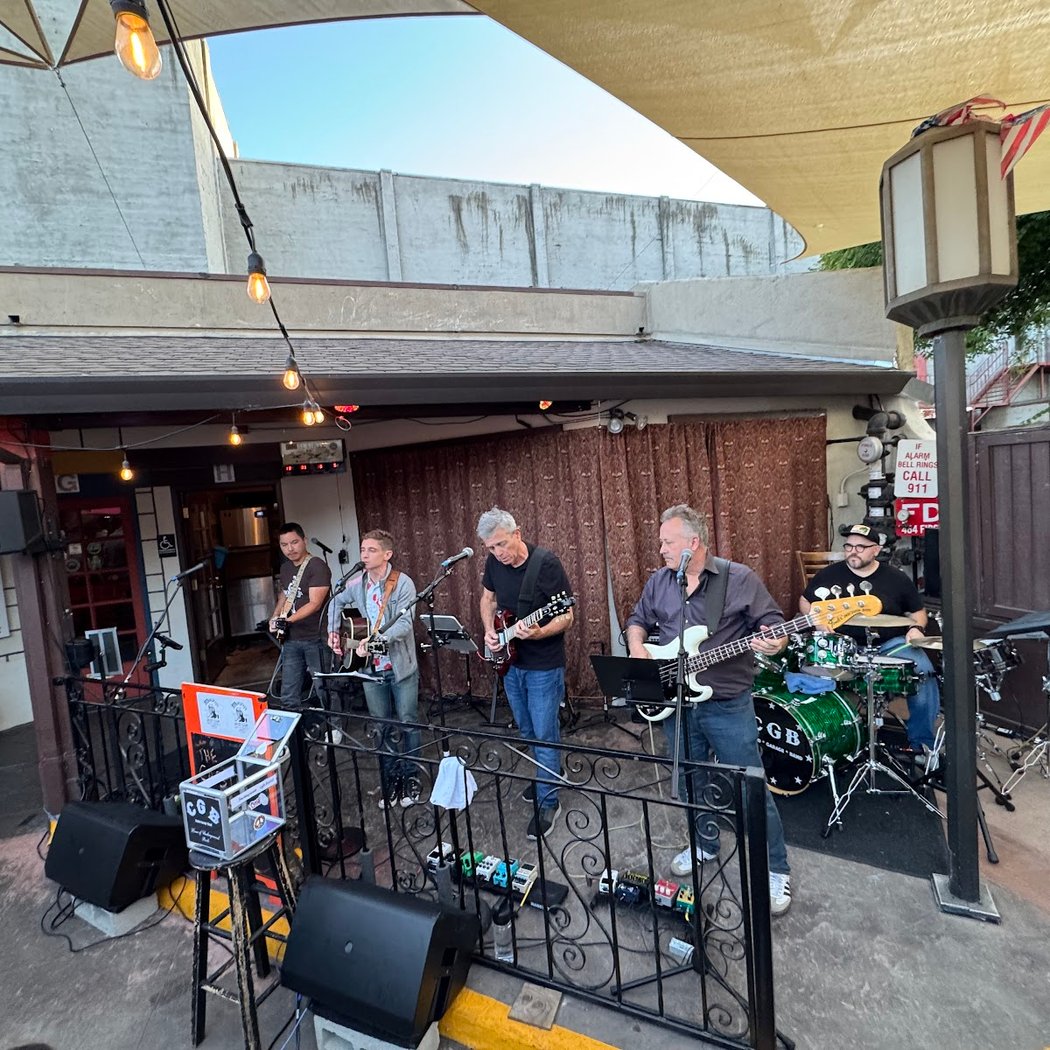 Dave Aguilar at Murphy’s 1