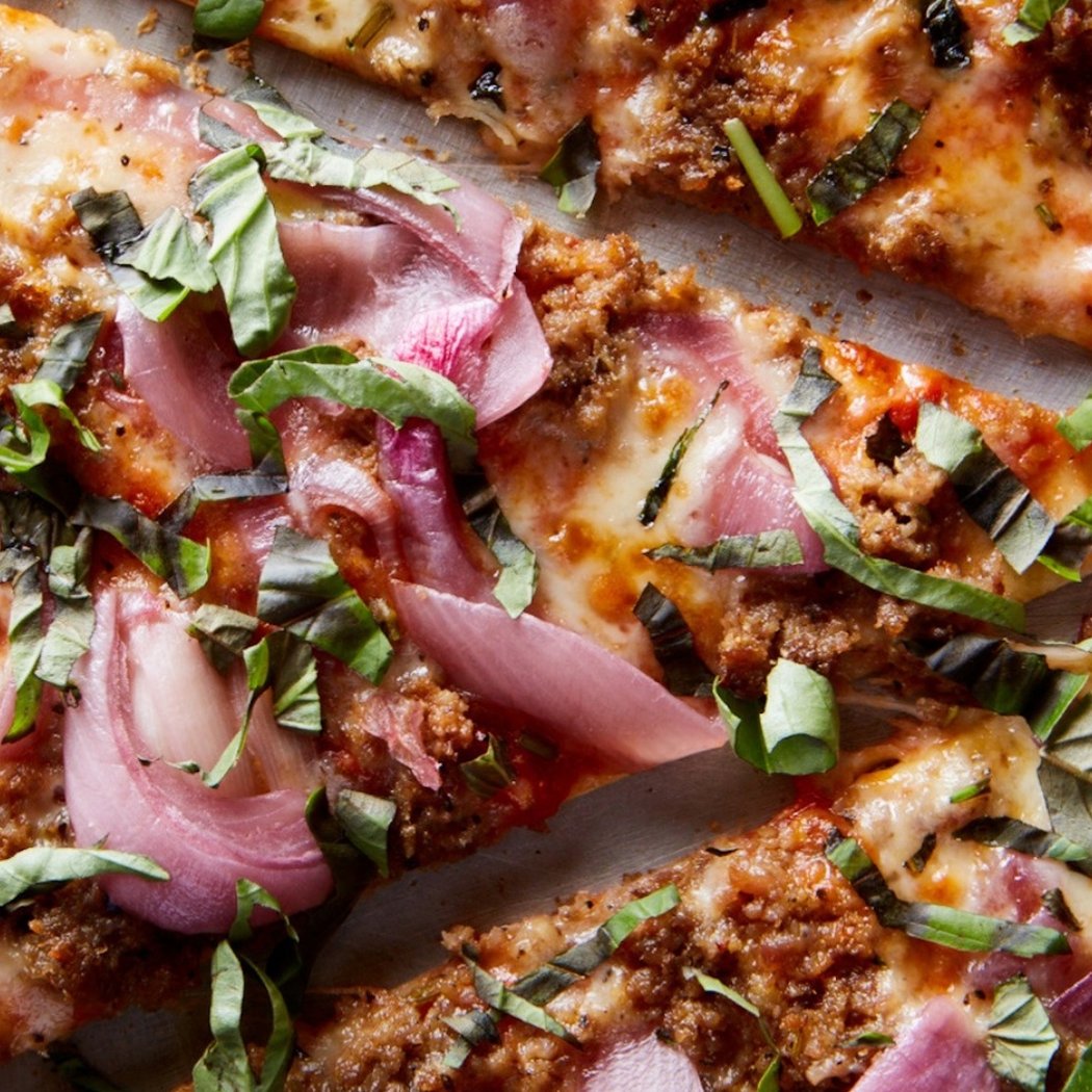 Gruppo NYC Thin Crust Pizza 1