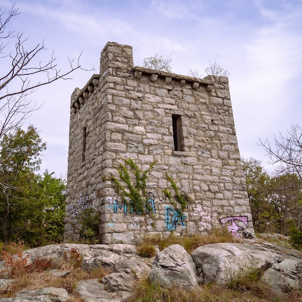 Van Slyke Castle 1