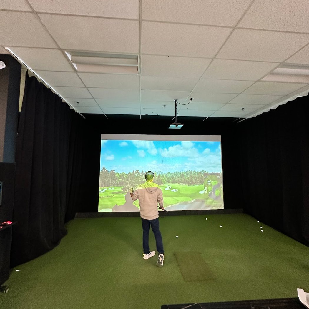 Simcity indoor golf simulator 2
