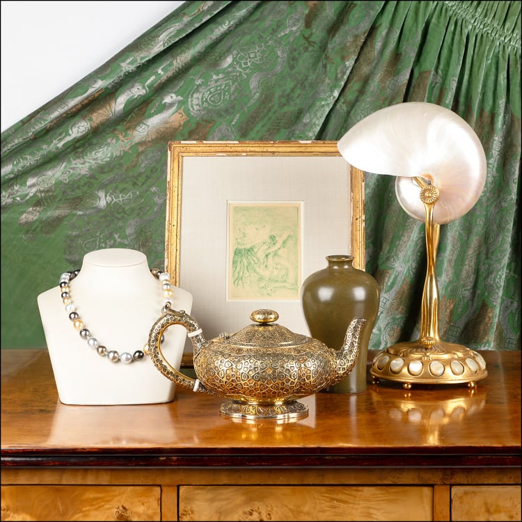 Distinguished Objects Auction