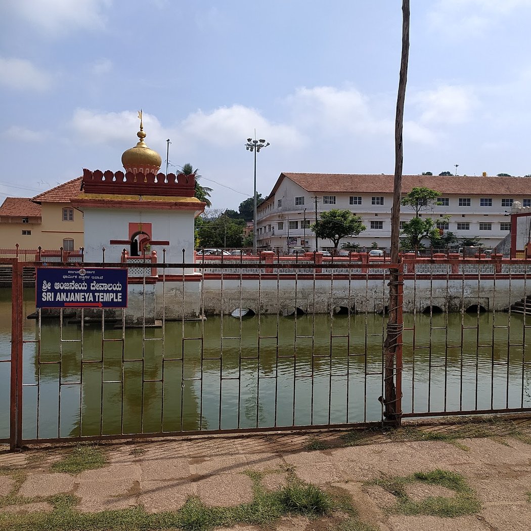 Omkareshwara Temple Road 3