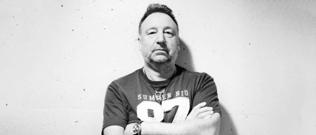 Peter Hook and the Light