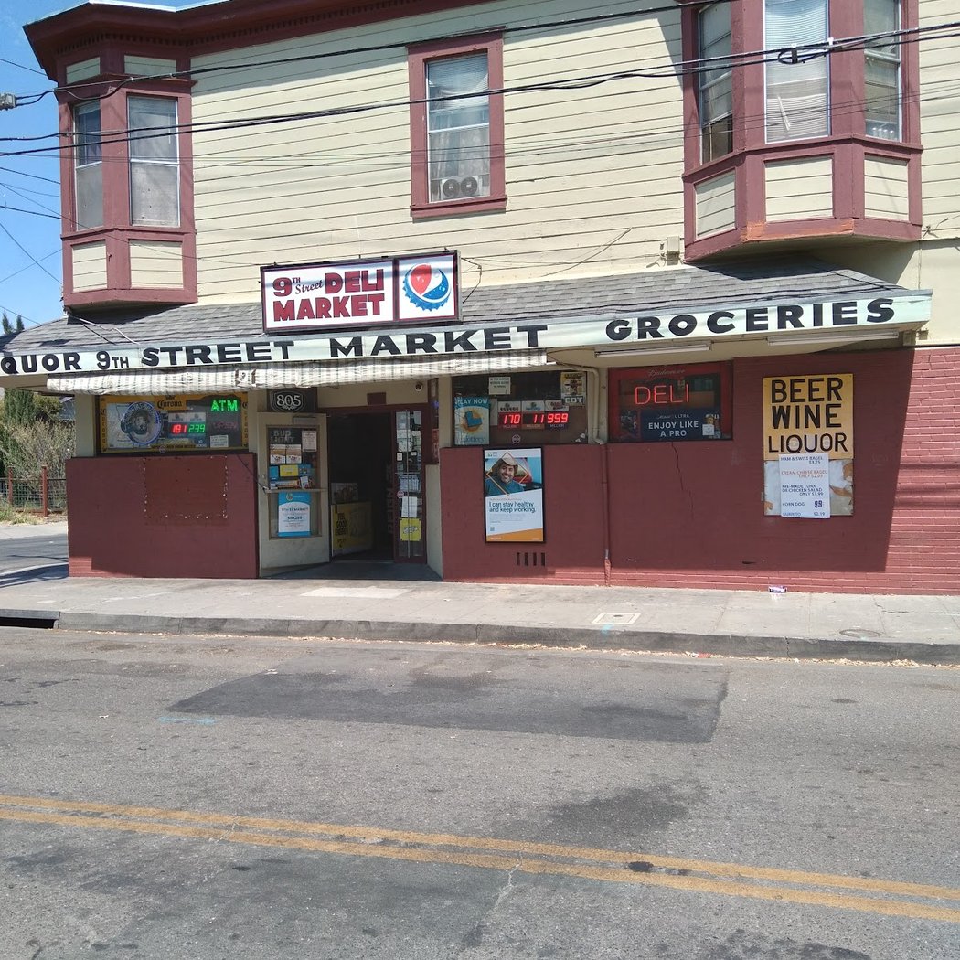 9th Street Market Liquor 2