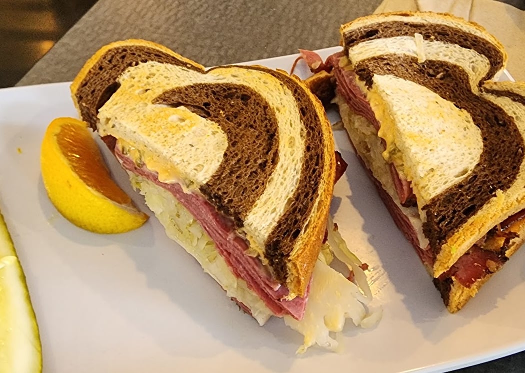 Erik's DeliCafé 3