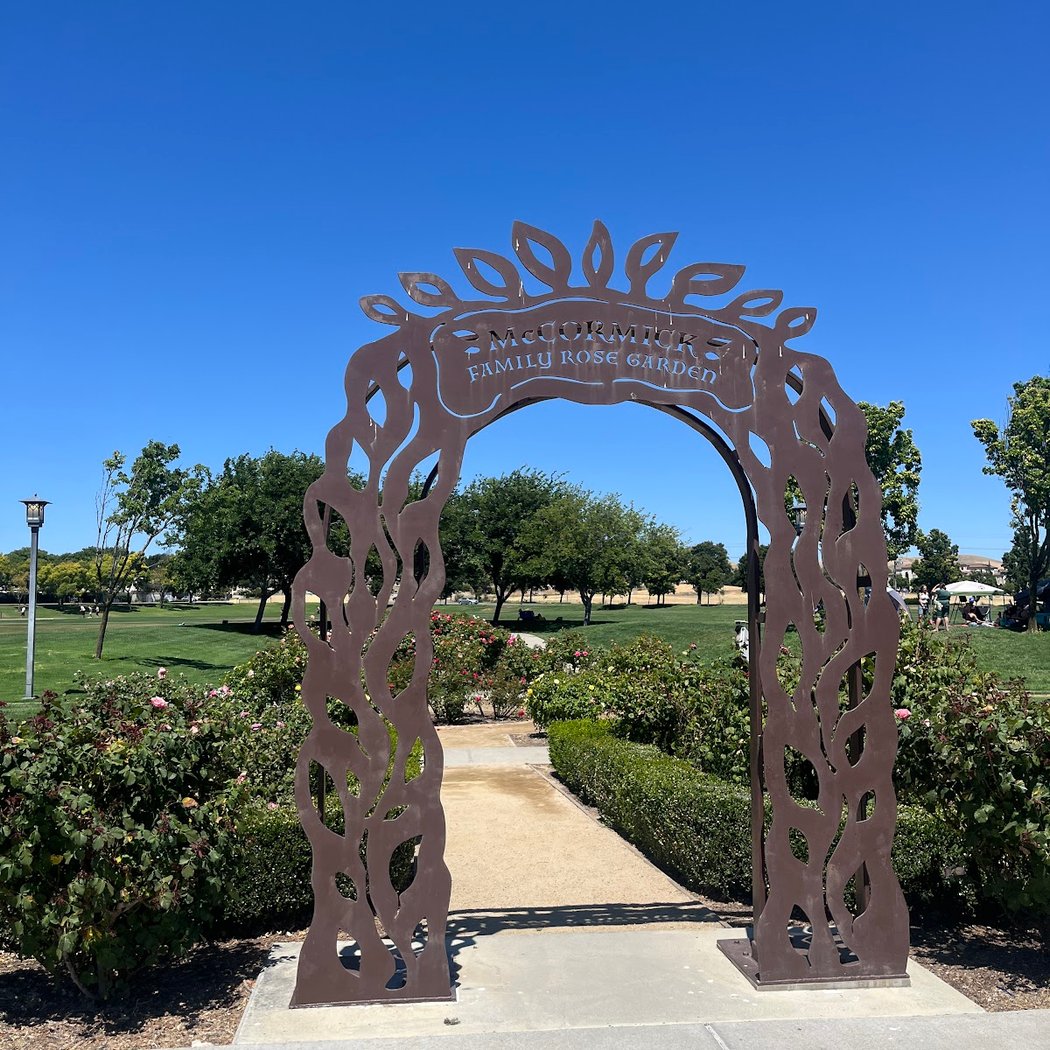 McCormick Family Community Rose Garden | Emerald Glen Park 3