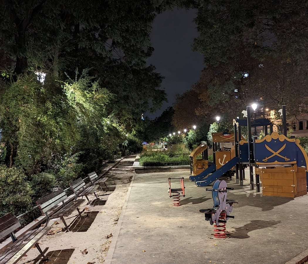 Aire de jeux pour enfants 1