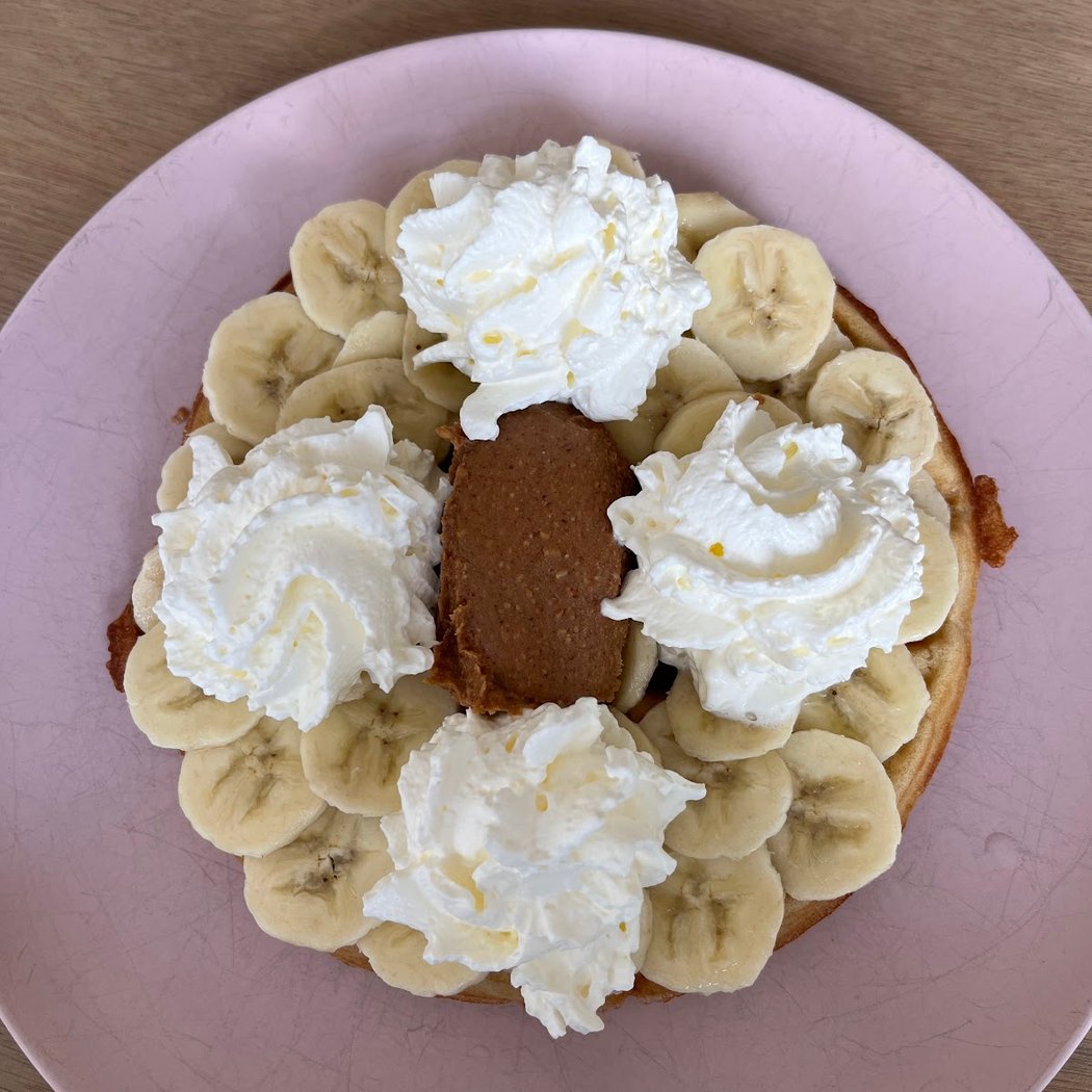 Heart-Garden Waffles & Coffee 3