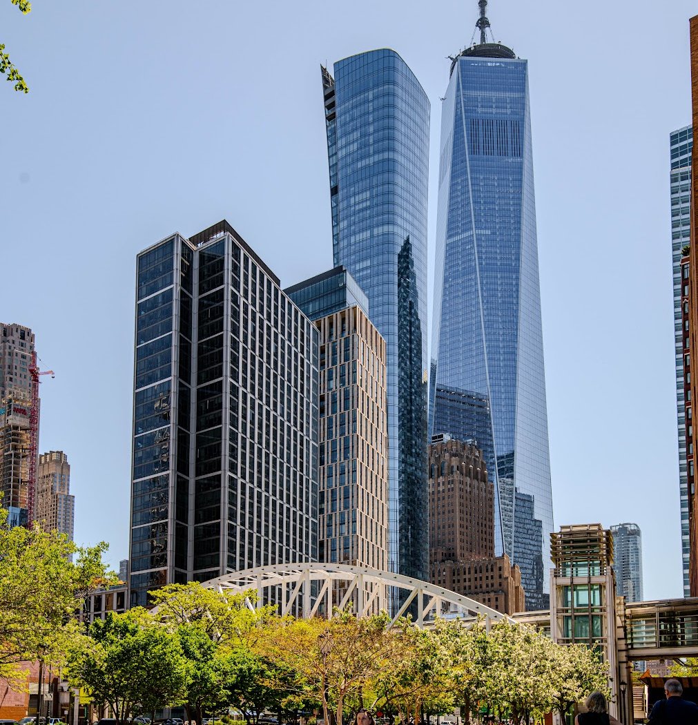 Empire State Trail - Battery Park Trailhead 2