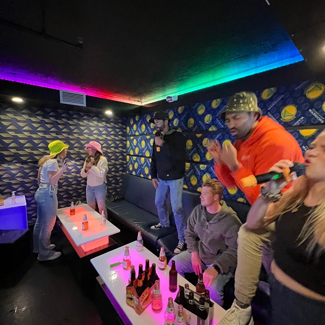 Level2 Karaoke 1