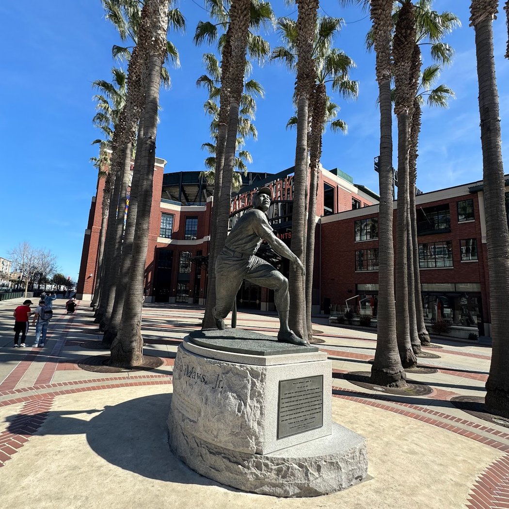 Willie Mays Statue 3