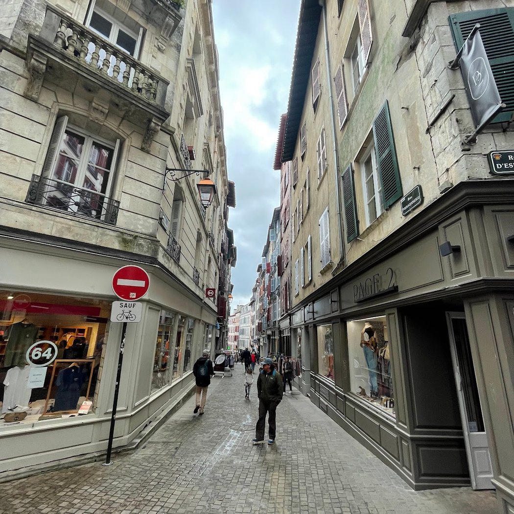 Boutique 64 BAYONNE 2
