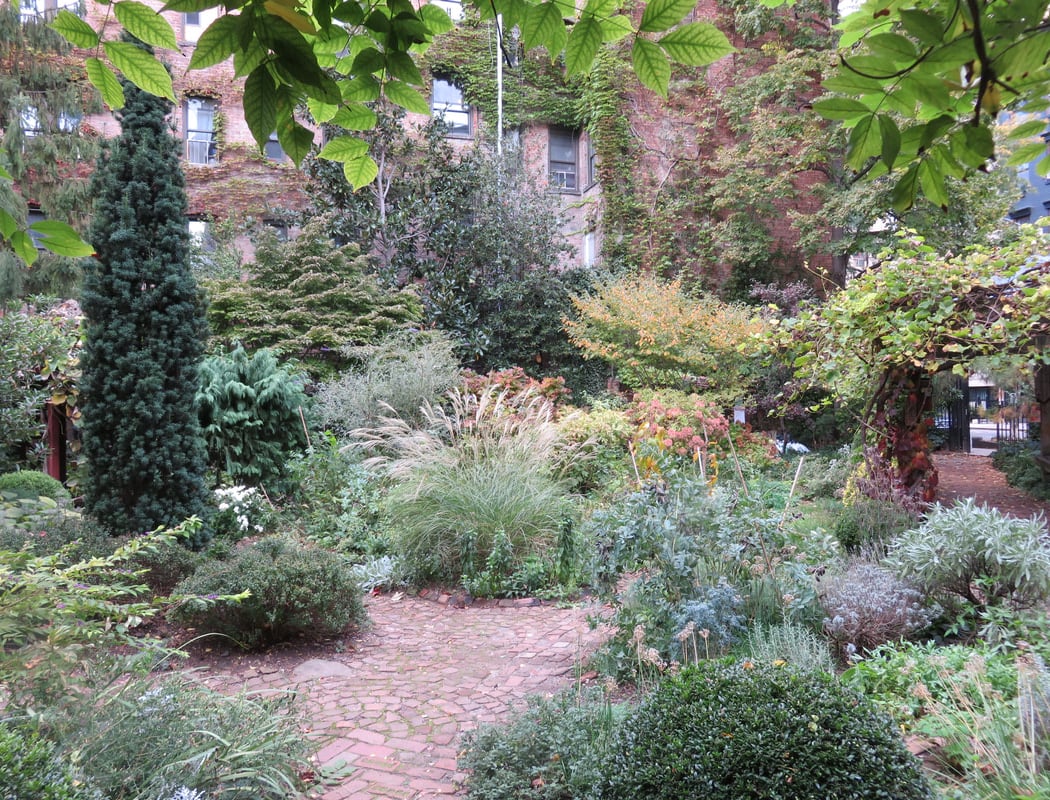 6BC Botanical Garden 2