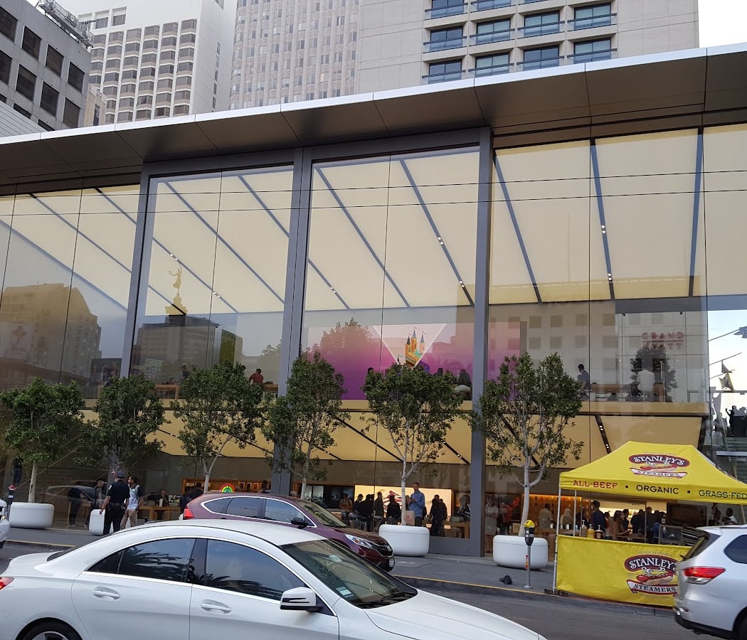 Apple Union Square 2