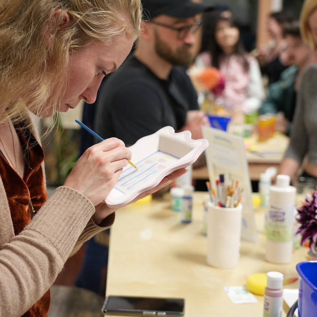 Simple Ceramics: Handbuild Your Own Tea or Coffee Mugs 2