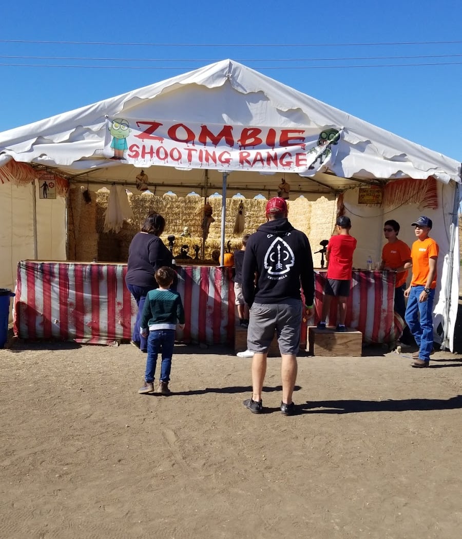 Fantozzi Farms Corn Maze and Pumpkin Patch 2