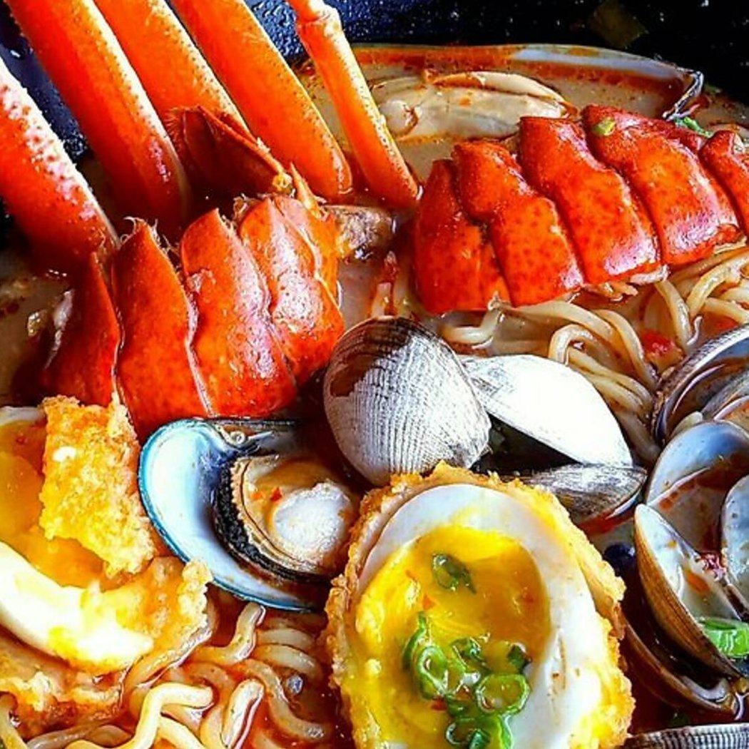 Kaiju Eats Ramen & Izakaya 1