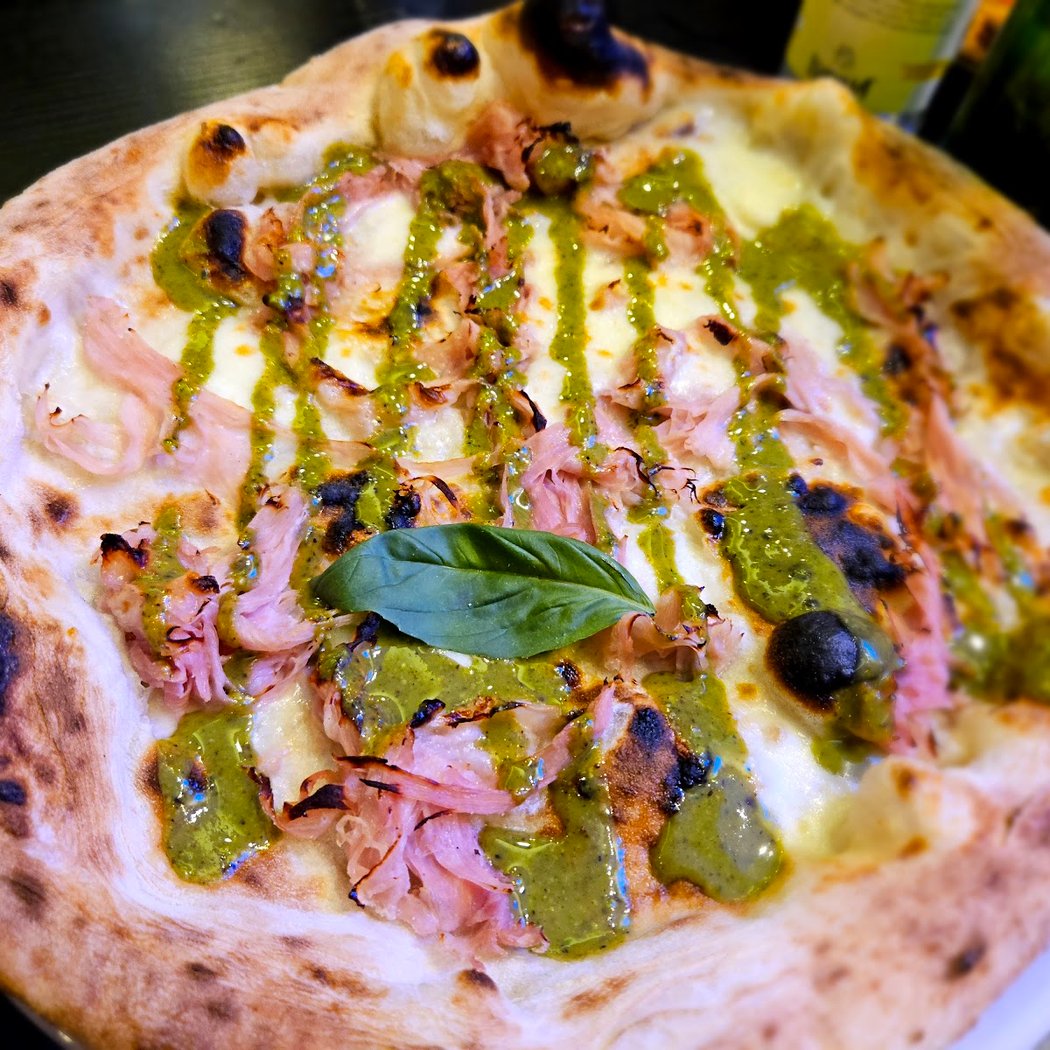 Pizzeria Iovine’s Opèra 4