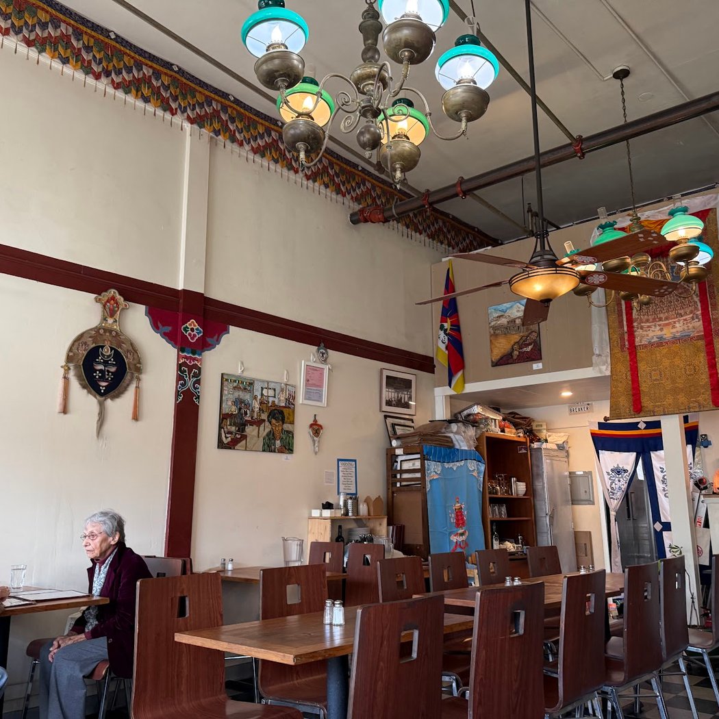 Café Tibet: A Vegan Restaurant 2