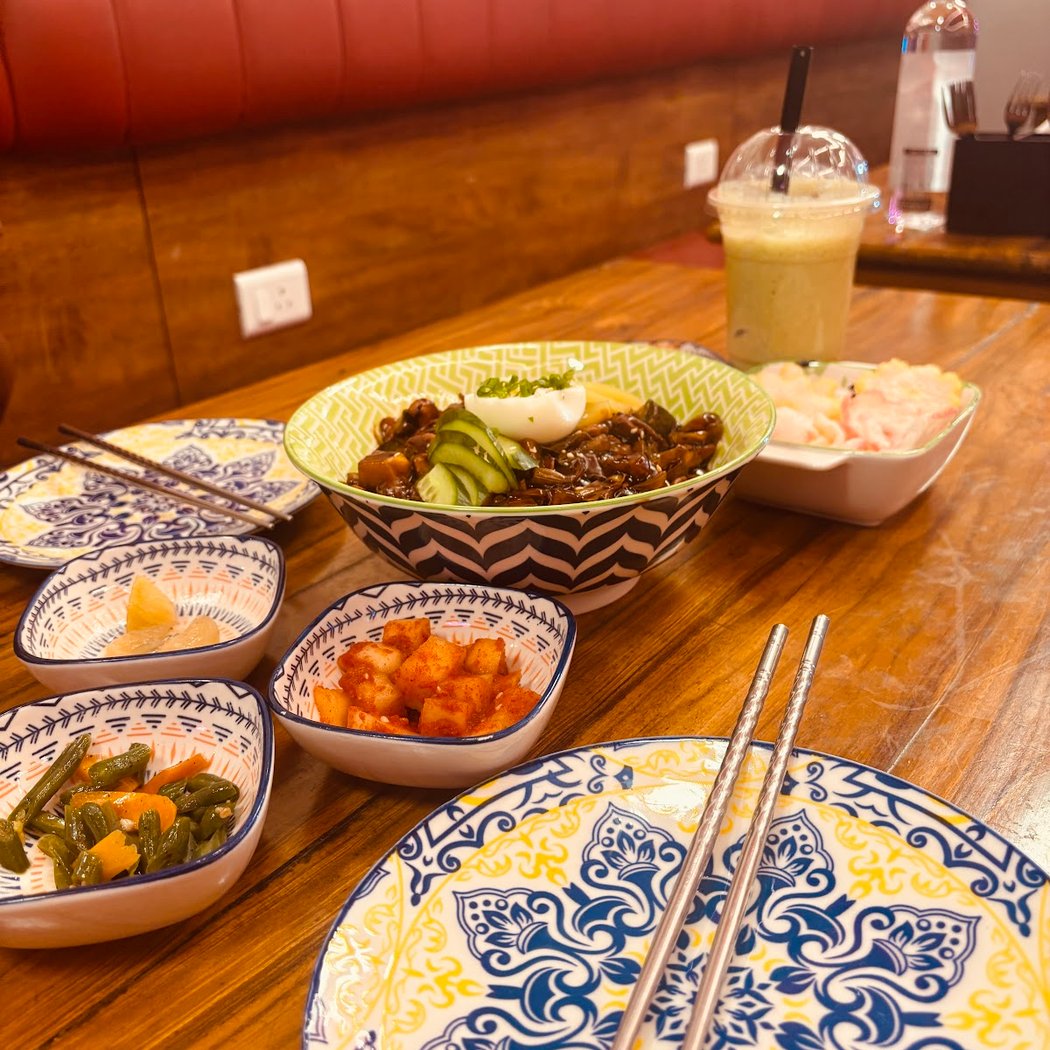 KoMaama Korean Restaurant 3