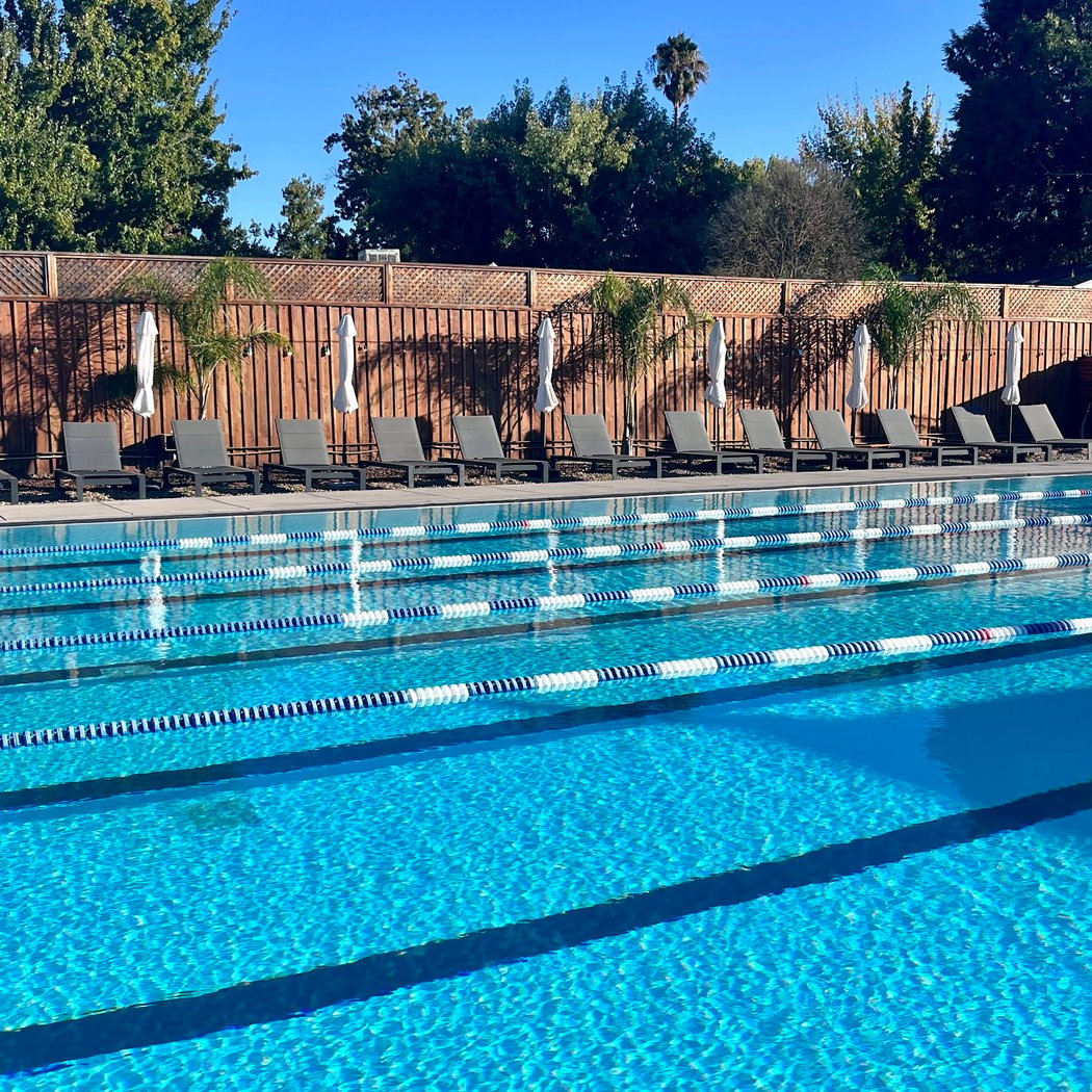 R E V I V E - Sonoma’s Day Club 3