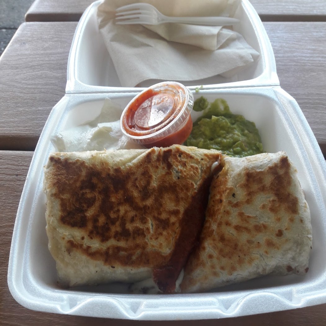 La Luna Market & Taqueria 1