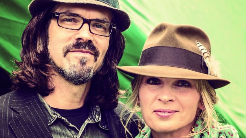 An Acoustic Christmas with Over the Rhine 2