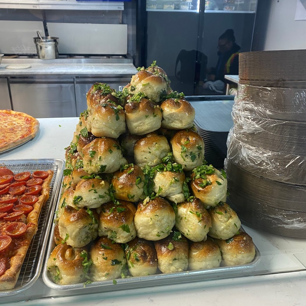 Quality Pizza Co. Midtown 3