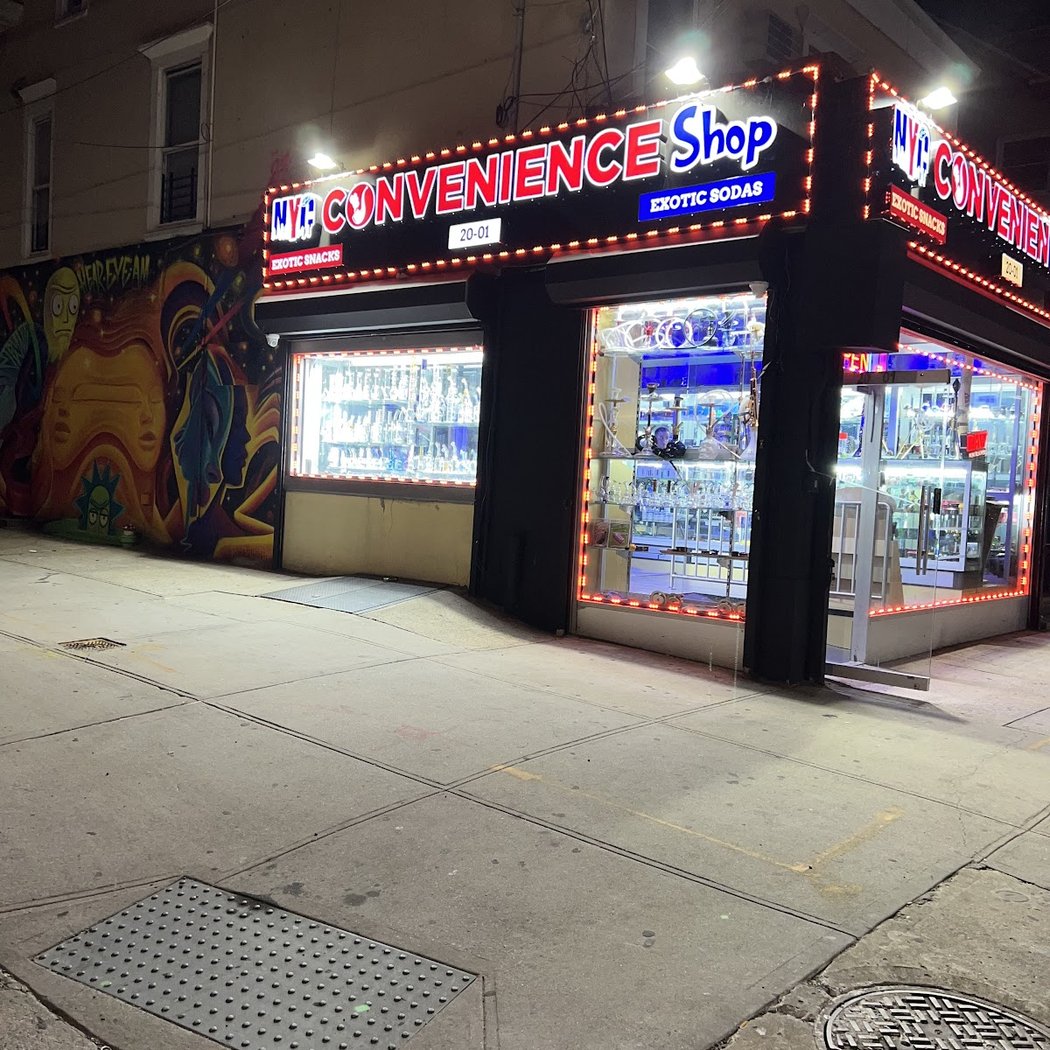 NYC Convenience Shop 2