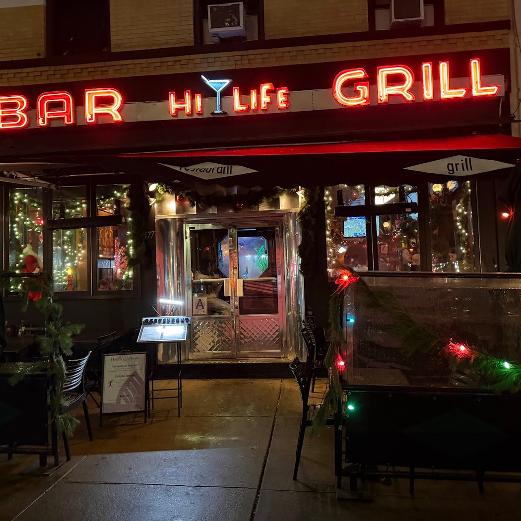 Hi Life Bar & Grill 4