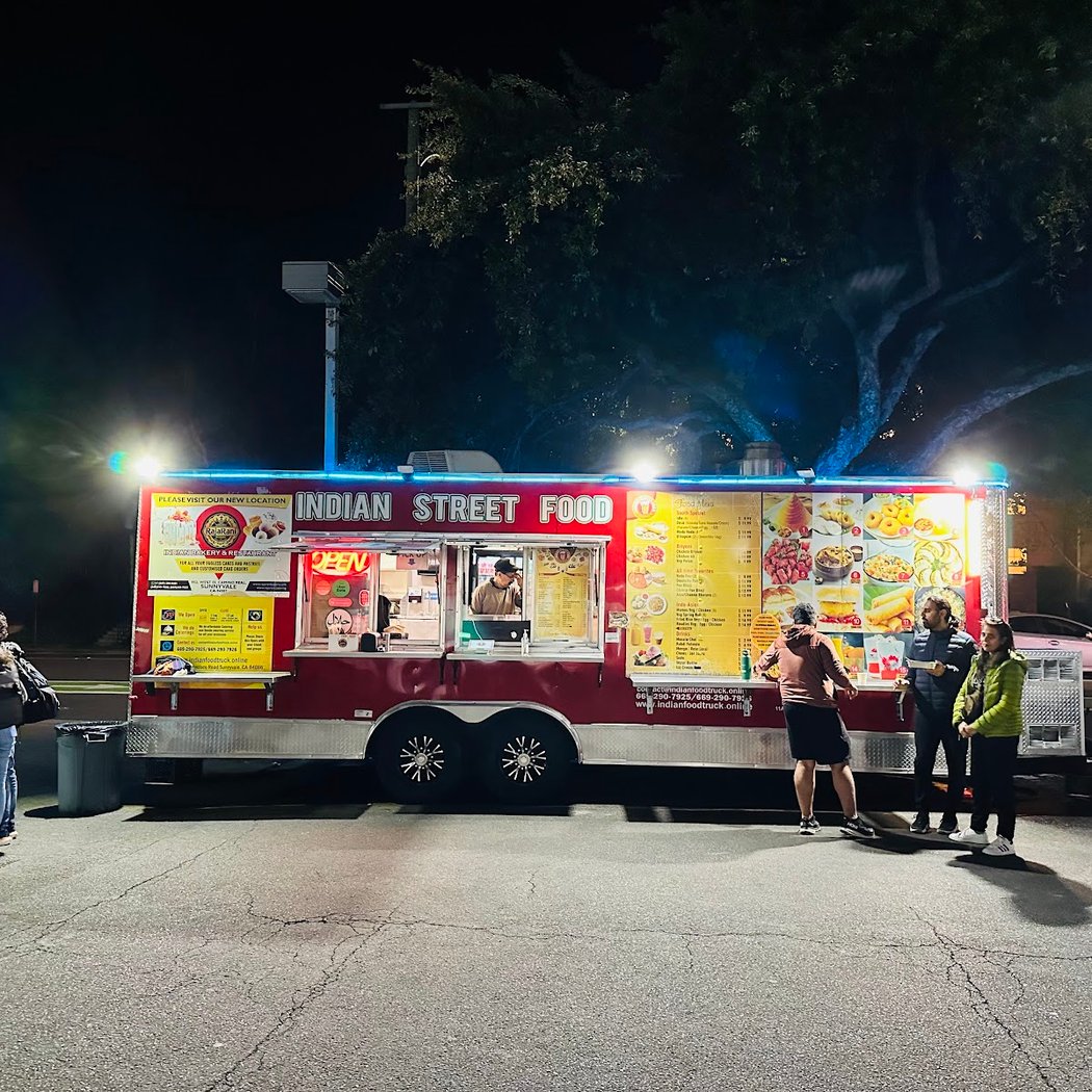 Indian Street Food - Food Truck 3