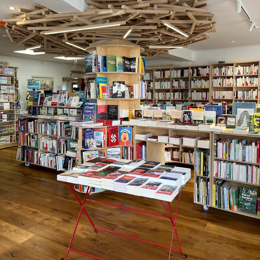 Librairie indépendante La Plume 1