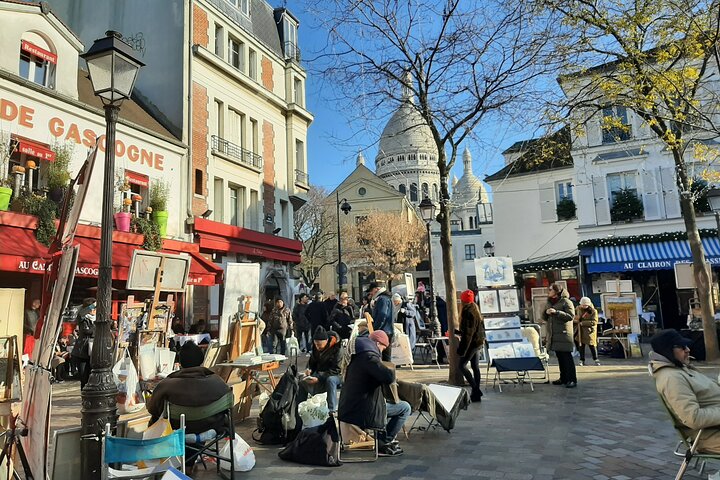 Montmartre/Sacre-Coeur/Paris- Artistic & Bohemian Epicenter  1