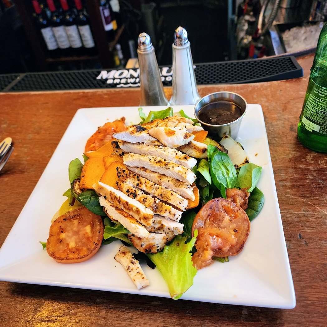 P.J. Carney’s Pub 3