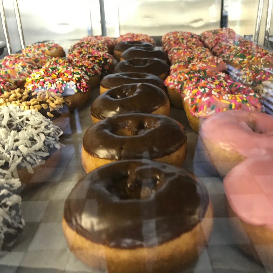 Lee's Donuts 3