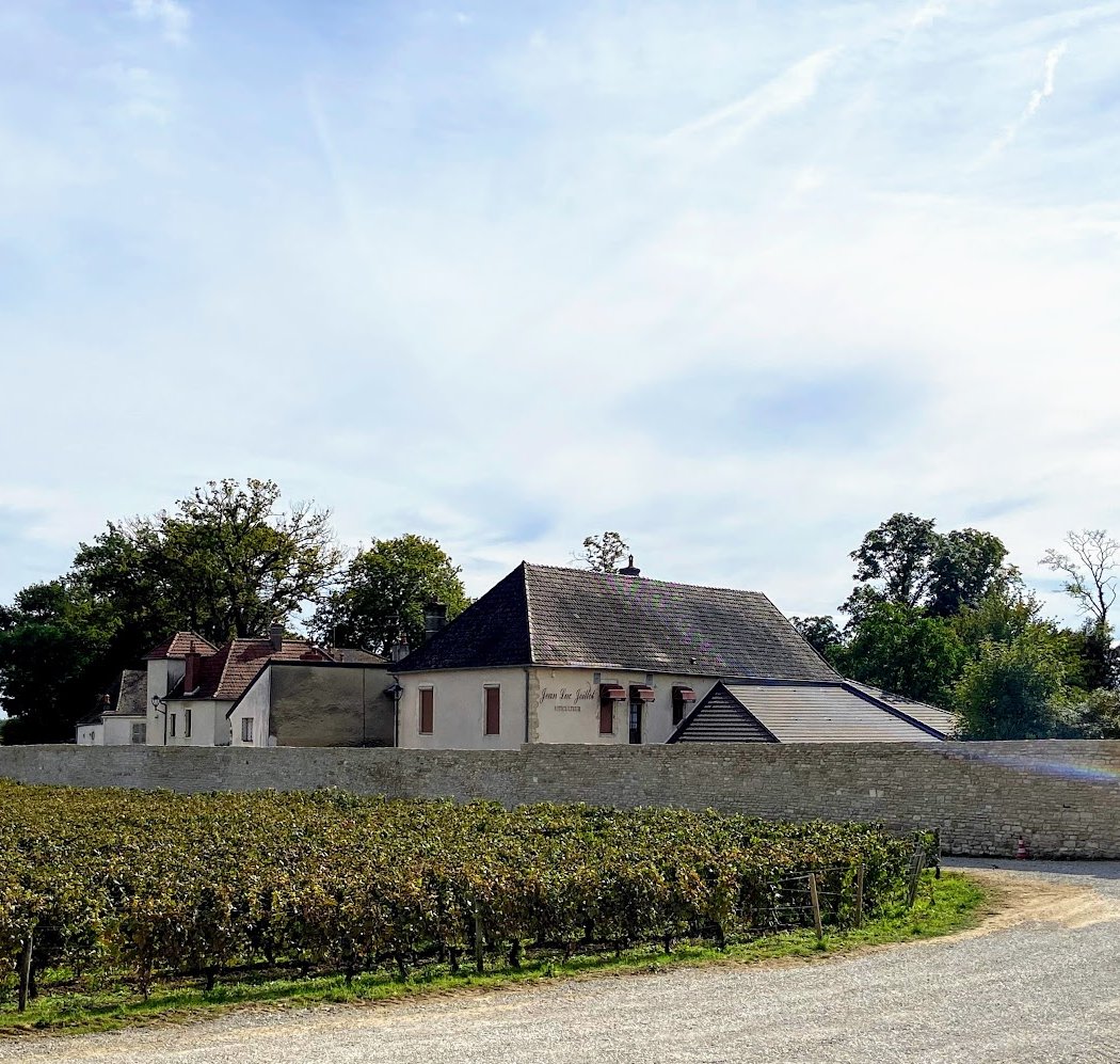 Château De Pommard 5