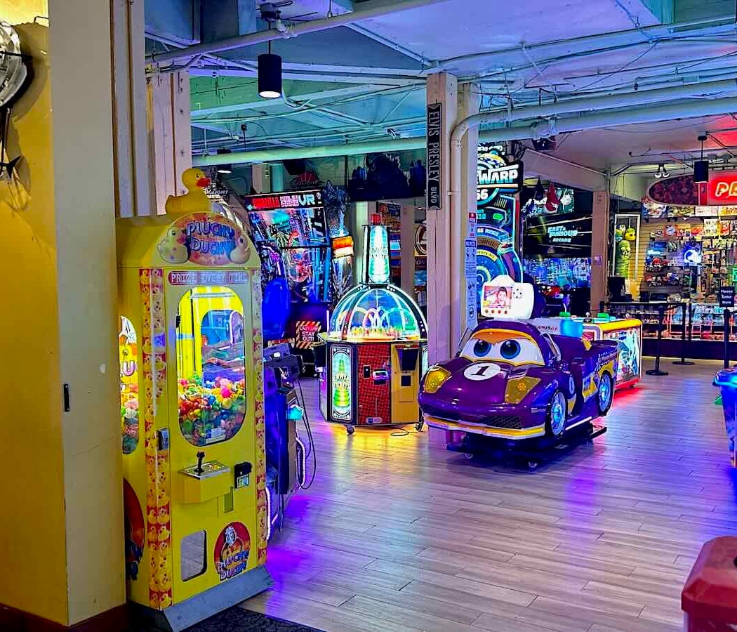Players Sports Grill & Arcade 3