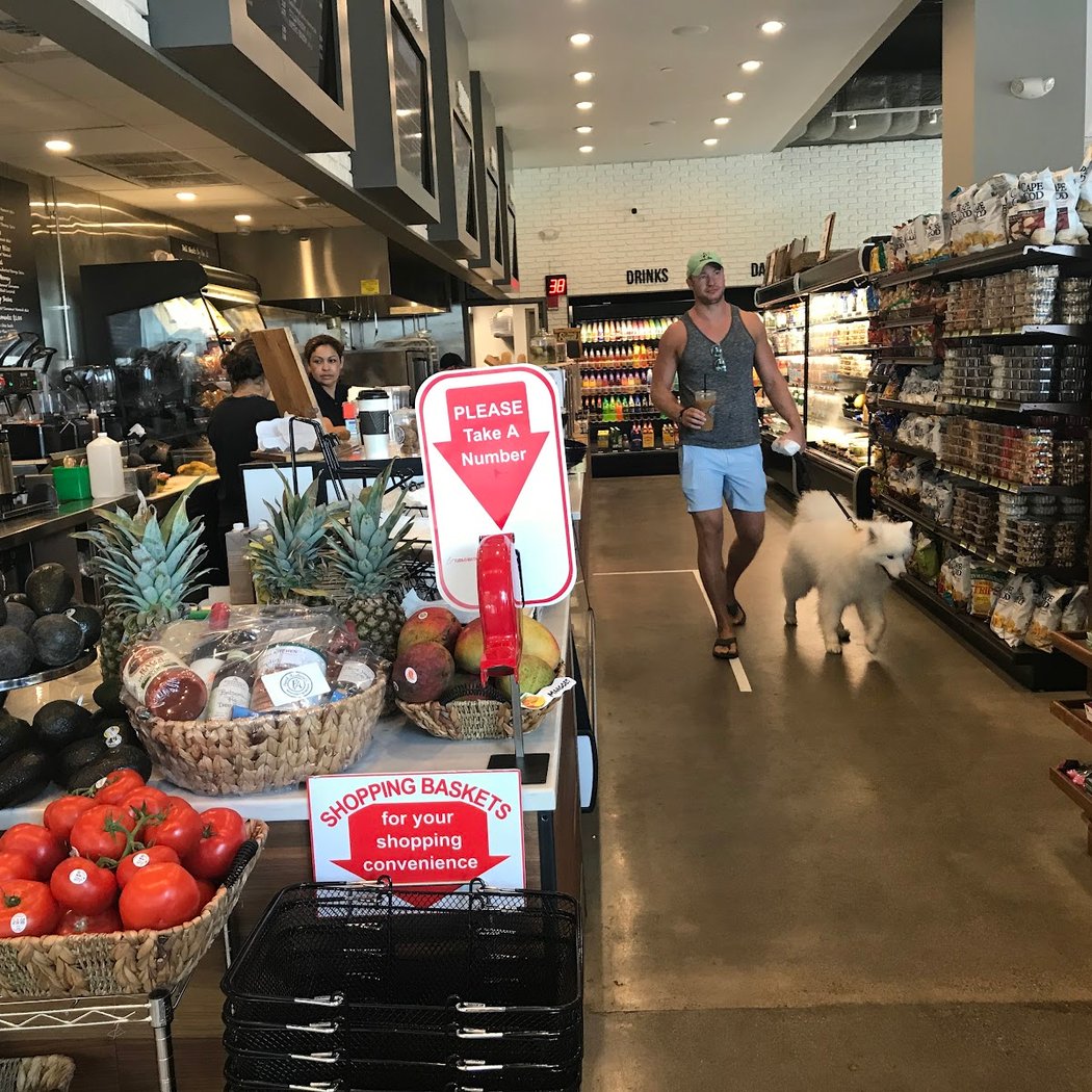 Frank Anthony's Seaport Market 2