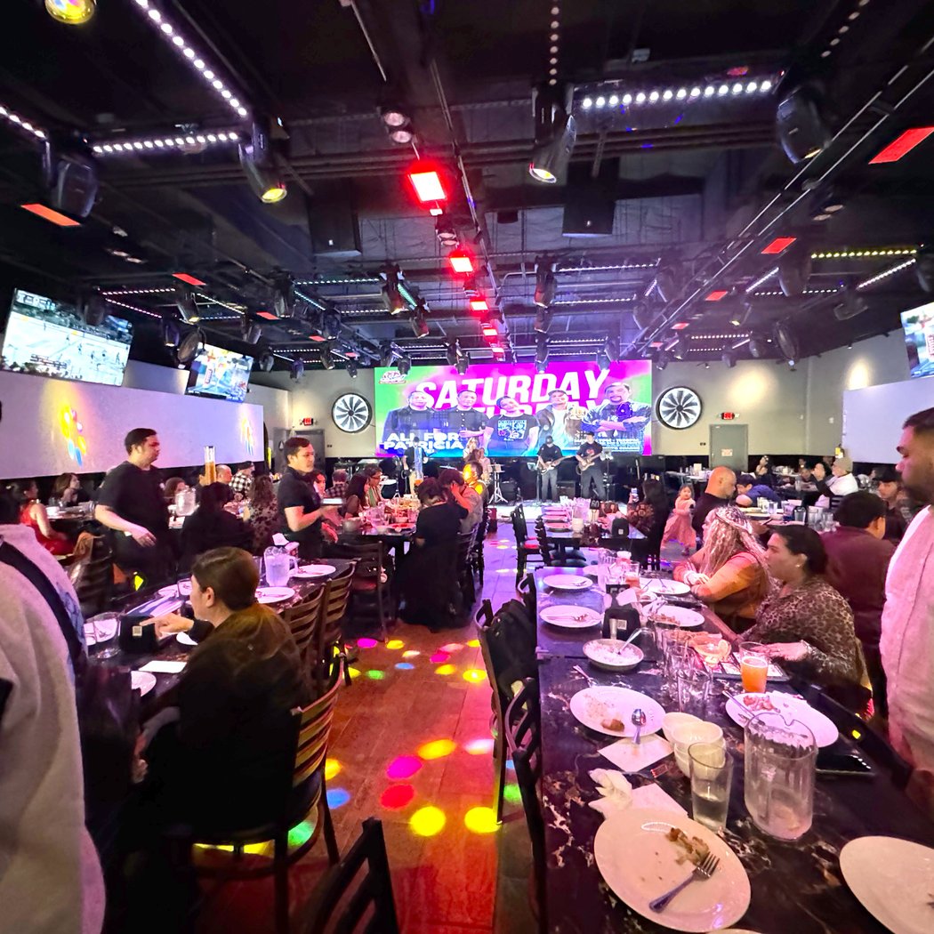 Live Entertainment at Isla Grand 2