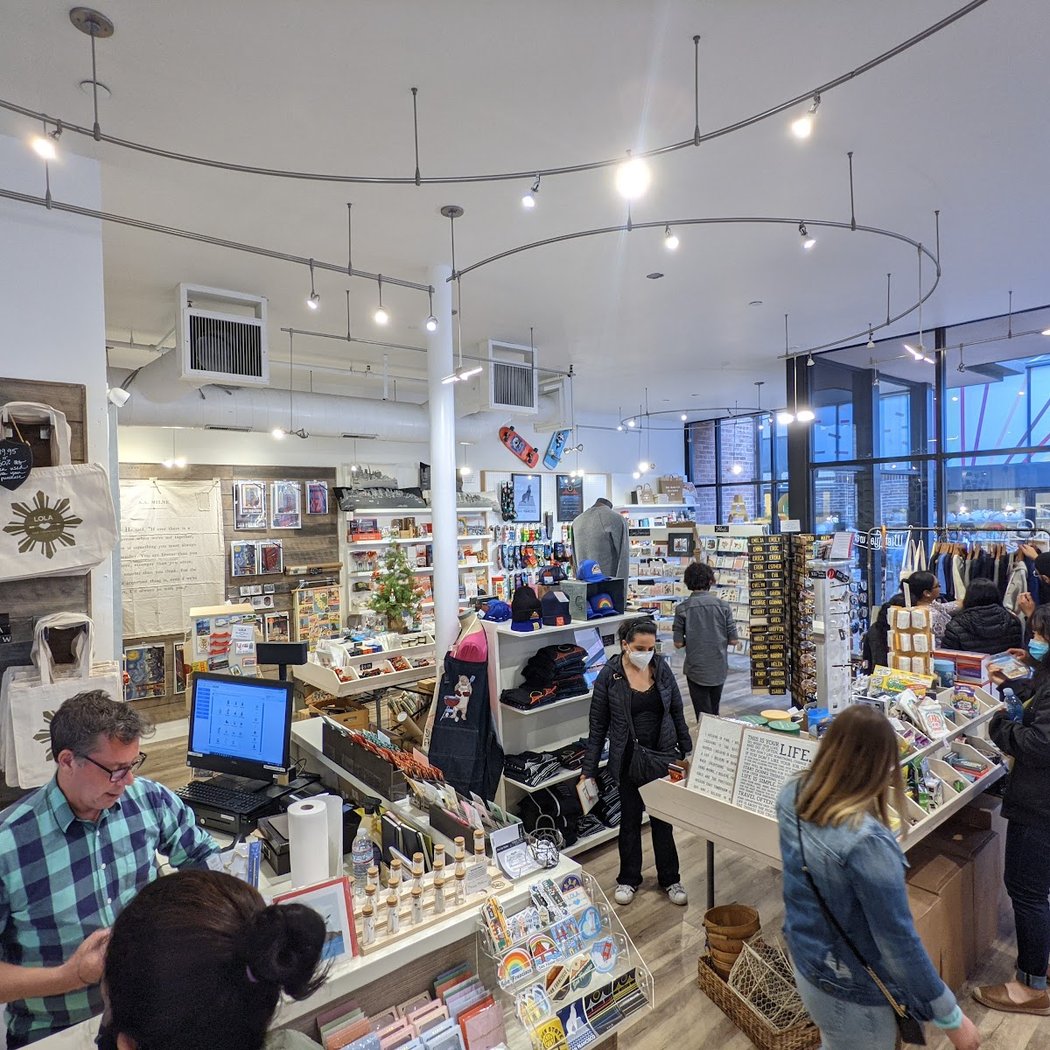 Seasonal Events at Ghirardelli Square 3