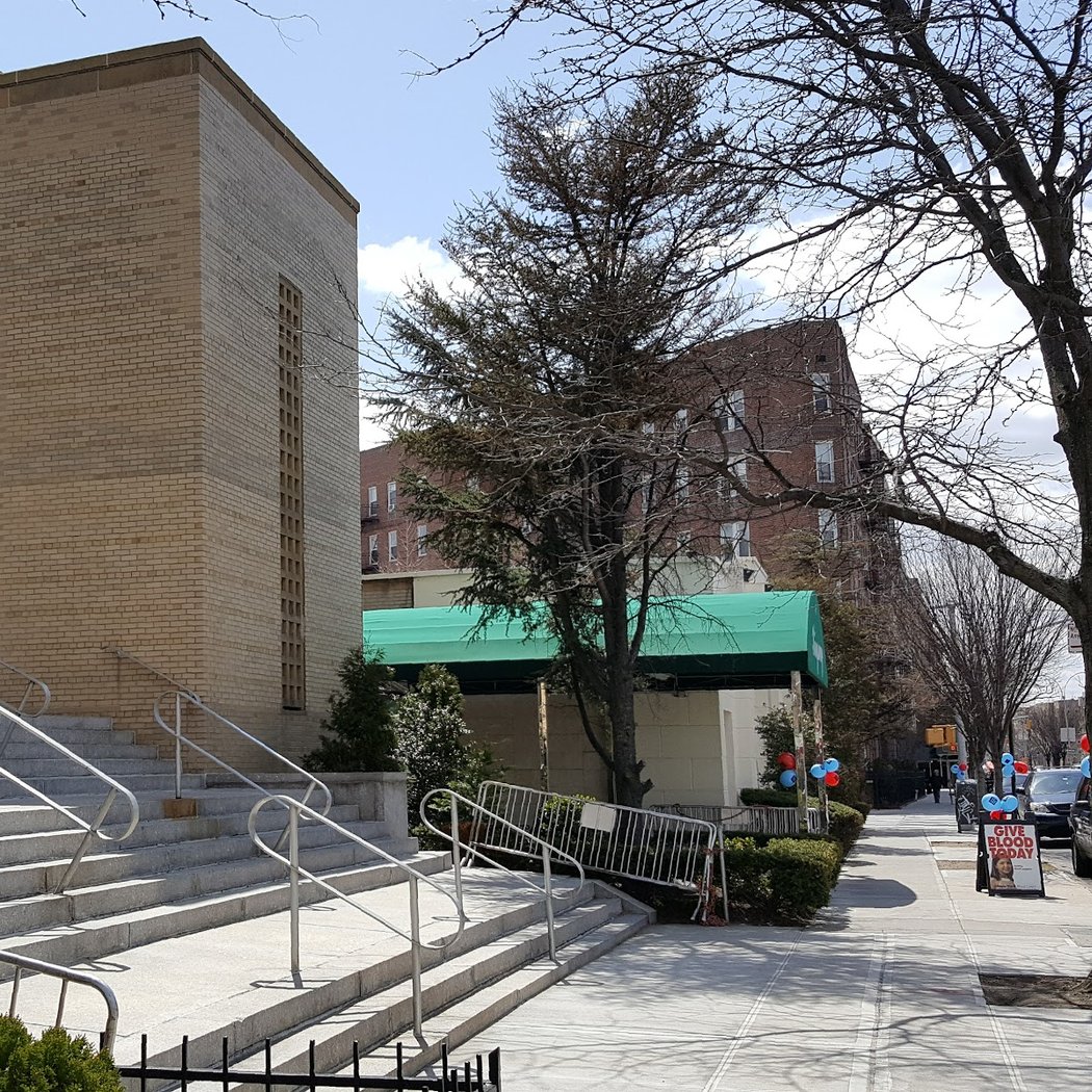 Kingsway Jewish Center 2