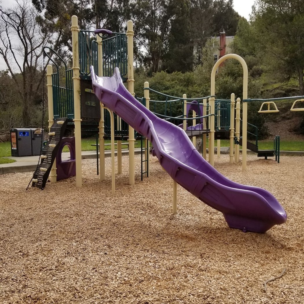 Hilltop Green Park 3