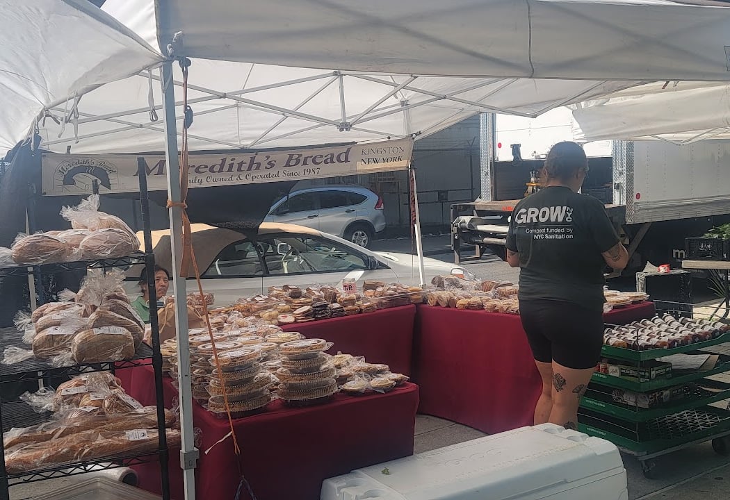 Parkchester Greenmarket 3