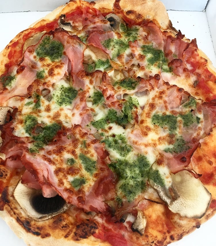 Mia Pizza 1