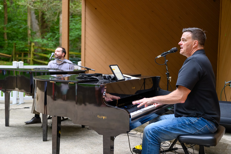 Dueling Pianos 3