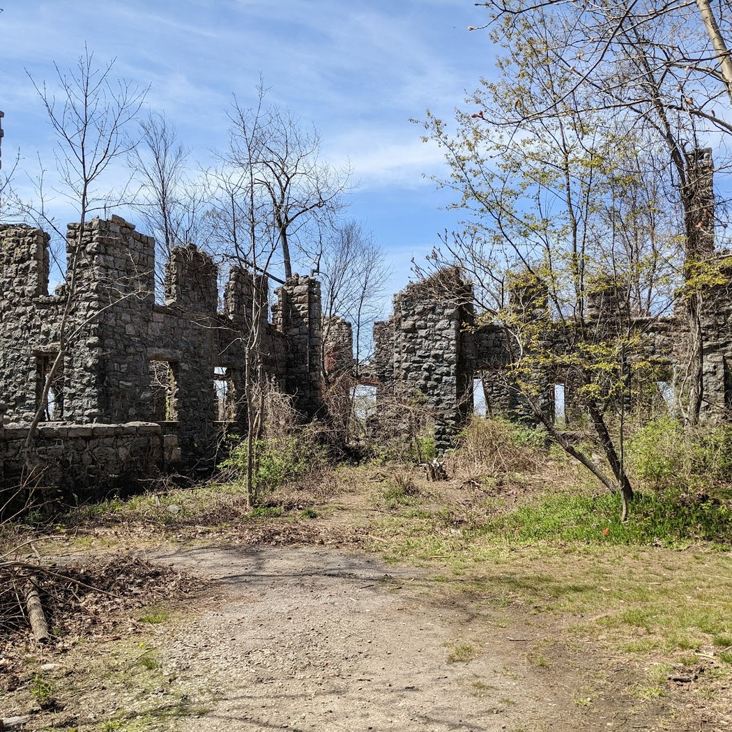 Van Slyke Castle 2