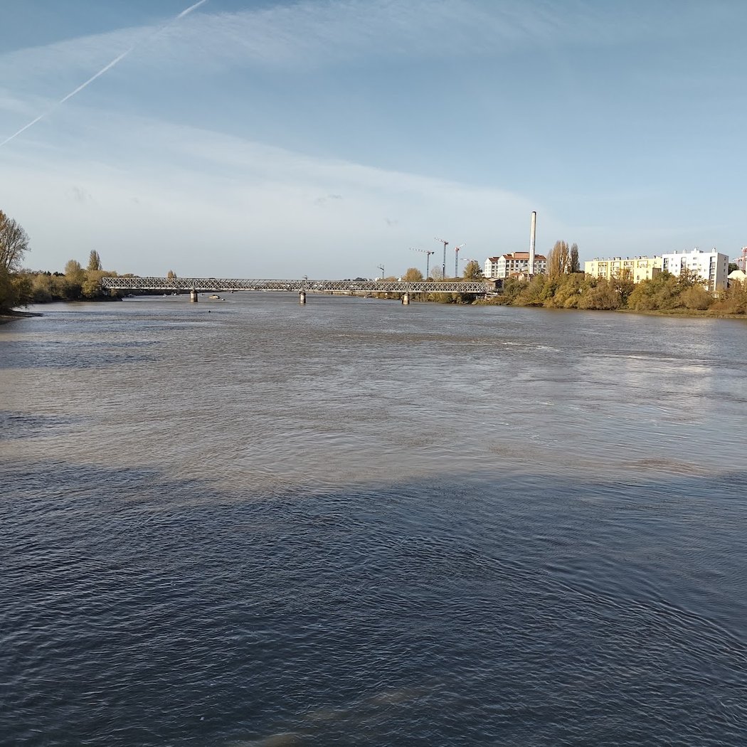 Loire 2