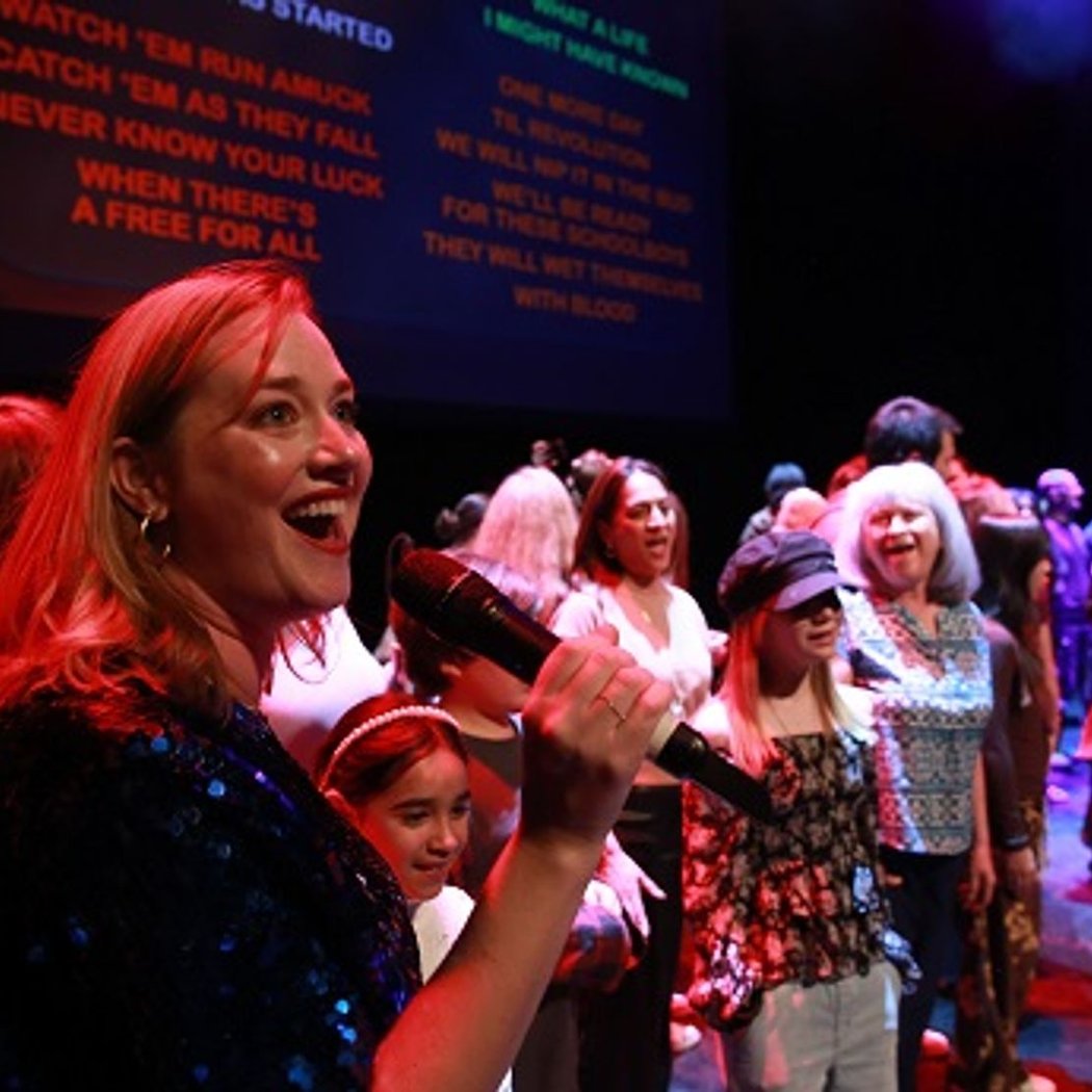 SINGALONG BROADWAY 1