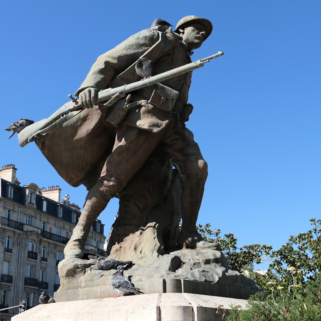 La ville de Charenton à ses enfants morts pour la Patrie 1914-1918 1939-1945 1